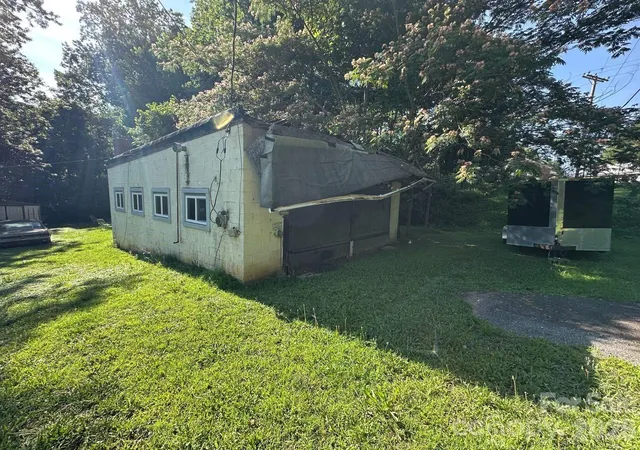 Homes for sale in Statesville, NC | 310 S Miller Ave, Statesville, NC 28677 | MLS# 4401850