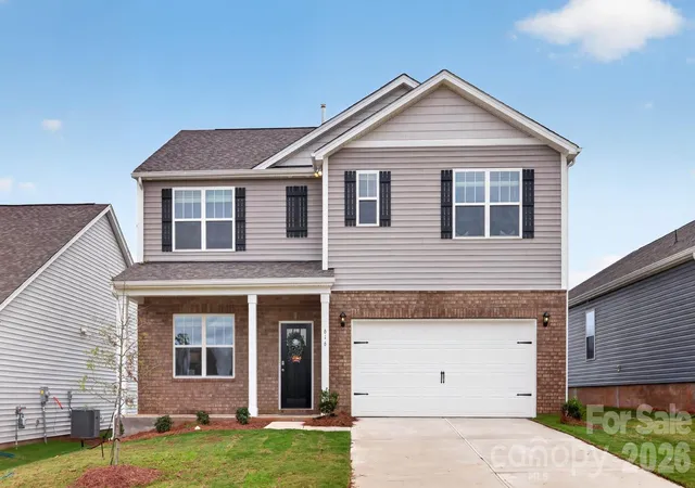 Photo 1 of Single family home for sale at 616 17th Avenue Dr Ne, Hickory, NC | MLS# 4401862 | Listing updated on 2026-10-06