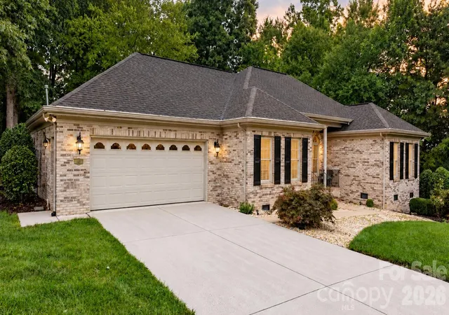 Photo 3 of Single family home for sale at 55 Wittenburg Springs Dr, Taylorsville, NC 28681 | MLS# 4401869 | Listing updated on 2026-10-13