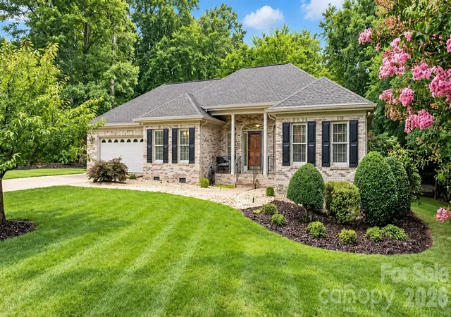 Photo 3 of Single family home for sale at 55 Wittenburg Springs Dr, Taylorsville, NC 28681 | MLS# 4401869 | Listing updated on 2026-09-28