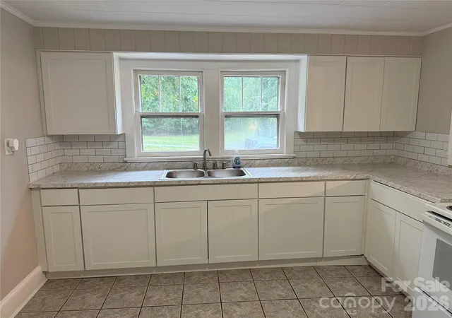 2nd image of 4954 Crawley Dale St, Morganton, NC 28655 | MLS# 4401899