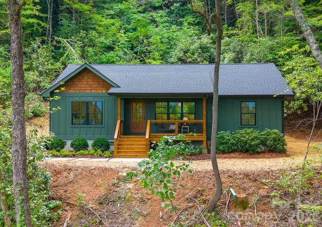 Homes for sale in Sylva, NC | 264 Westridge Rd, Sylva, NC 28779 | MLS# 4401909
