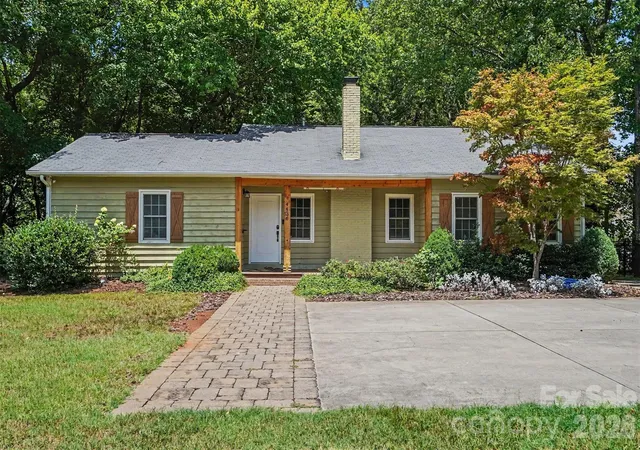 Photo 1 of Single family home for sale at 4436 Tilley Morris Rd, Matthews, NC 28105 | MLS# 4401924 | Listing updated on 2026-09-21