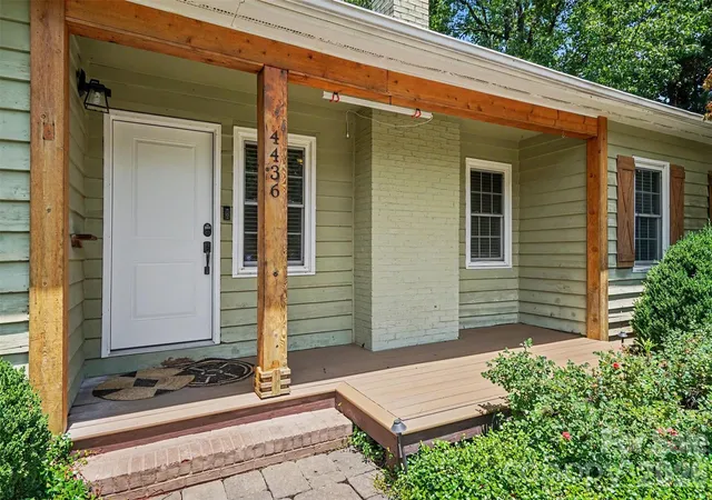 Photo 3 of Single family home for sale at 4436 Tilley Morris Rd, Matthews, NC 28105 | MLS# 4401924 | Listing updated on 2026-09-21
