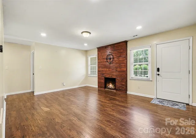 Photo 4 of Single family home for sale at 4436 Tilley Morris Rd, Matthews, NC 28105 | MLS# 4401924 | Listing updated on 2026-09-21