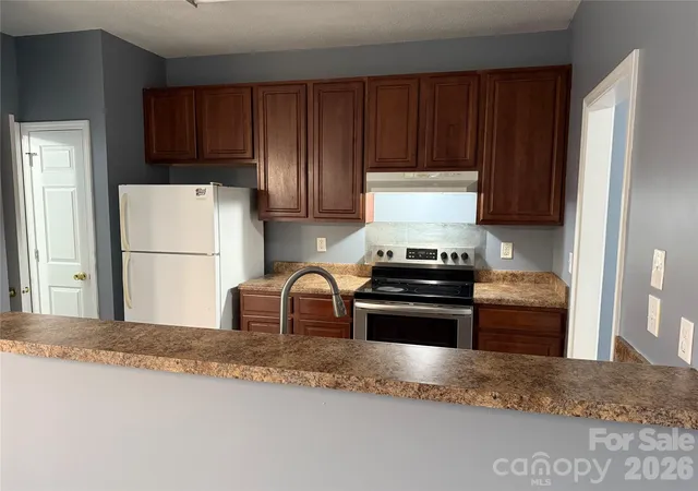 Listing Photo 3 - Condo for sale in building located at 5407 E Nc 150 Hwy, Lincolnton, NC 28092 - Unit #7