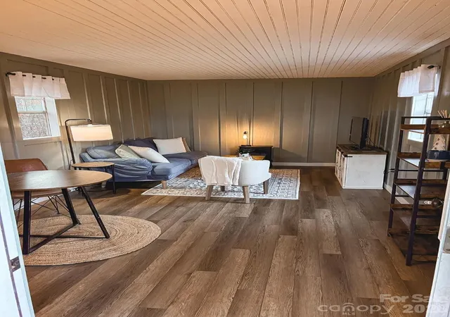 48th image of 4551 Lake Adger Pkwy, Mill Spring, NC 28756 | MLS# 4401928