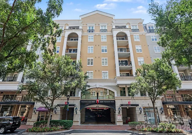 2nd image of 4625 Piedmont Row Dr #303, Charlotte, NC 28210 | MLS# 4401935