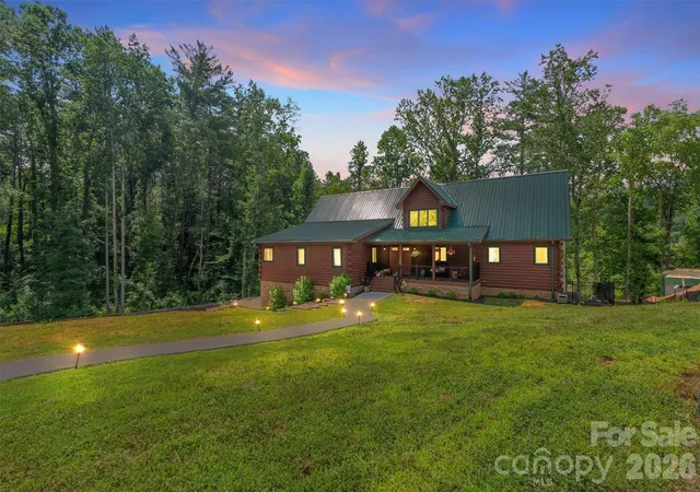 Photo 2 of Single family home for sale at 189 Edgewater Point Nw #227, Valdese, NC 28690 | MLS# 4401954 | Listing updated on 2026-07-10