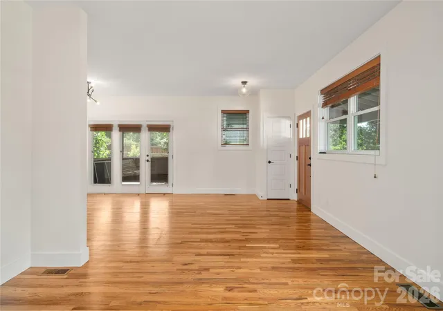 Photo 4 of Single family home for sale at 73 Downing St, Asheville, NC 28806 | MLS# 4401958 | Listing updated on 2026-09-20