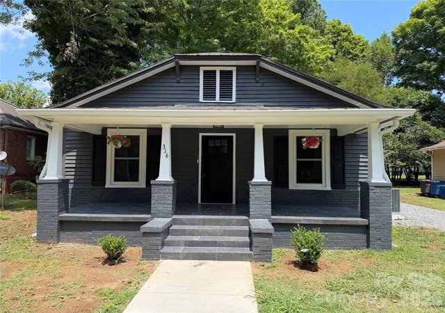 Homes for sale in Statesville, NC | 316 N Bost St, Statesville, NC 28677 | MLS# 4401962