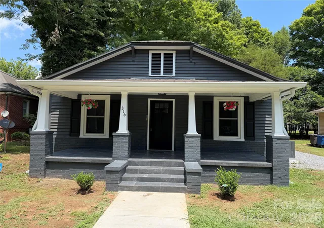 Homes for sale in Statesville, NC | 316 N Bost St, Statesville, NC 28677 | MLS# 4401962