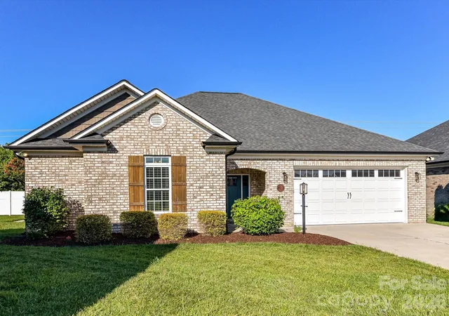 1st image of 423 Ellicott Ln, Locust, NC 28097 | MLS# 4401969