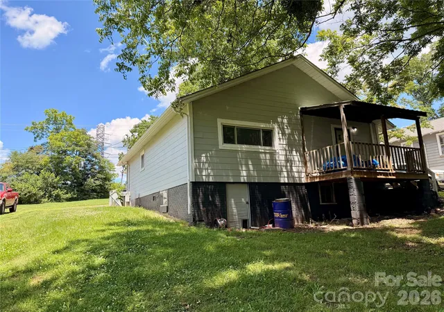 Photo 2 of Single family home for sale at 321 Cline Ave Sw, Valdese, NC 28690 | MLS# 4401993 | Listing updated on 2026-09-19