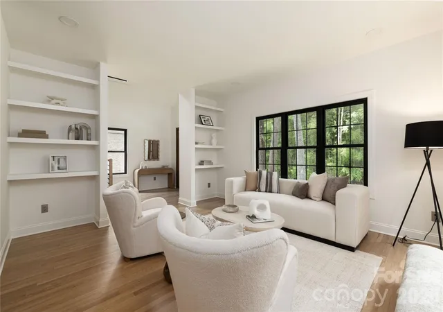 Photo 2 of Single family home for sale at 732 Ellsworth Rd, Charlotte, NC 28211 | MLS# 4402000 | Listing updated on 2026-10-06