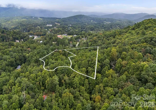 Photo 46 of Single family home for sale at 95 Ashworth Dr, Fairview, NC 28730 | MLS# 4402012 | Listing updated on 2026-10-06