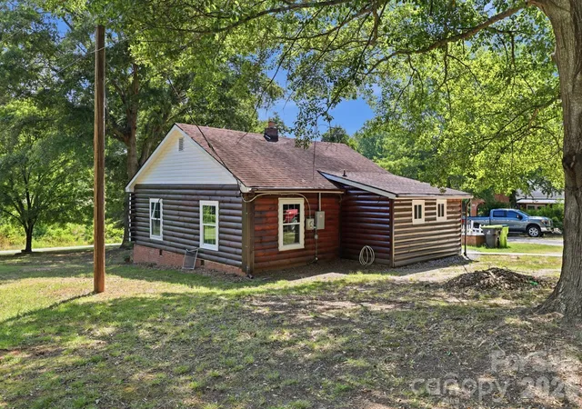 3rd image of 114 Beacon Hl, Ellenboro, NC 28040 | MLS# 4402028