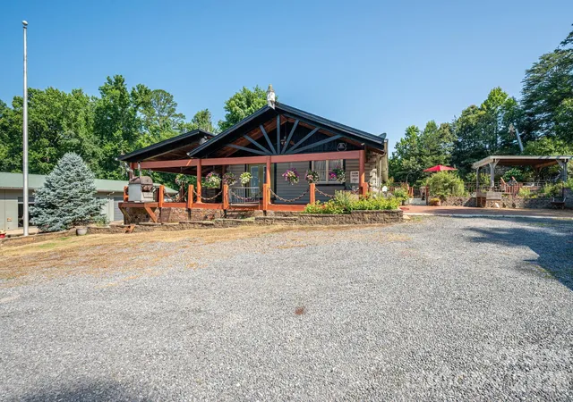 5th image of 120 Wiggins Ln, Kings Mountain, NC 28086 | MLS# 4402051