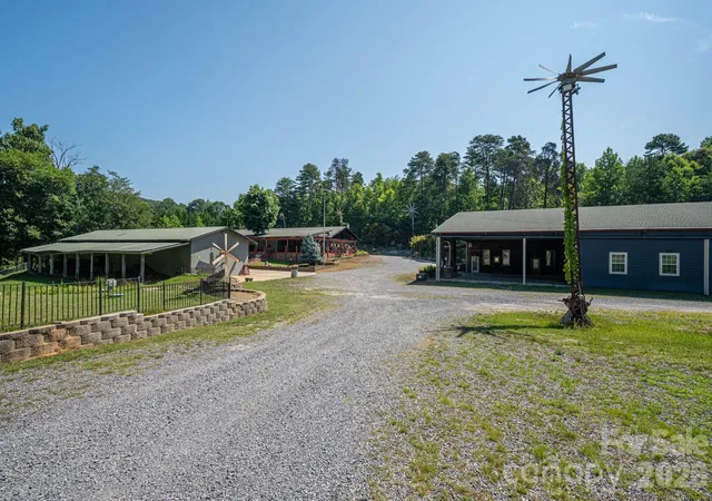 47th image of 120 Wiggins Ln, Kings Mountain, NC 28086 | MLS# 4402051