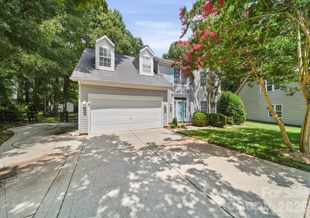 2nd image of 9136 Whittel Pl, Charlotte, NC 28216 | MLS# 4402060