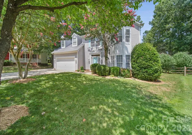 3rd image of 9136 Whittel Pl, Charlotte, NC 28216 | MLS# 4402060