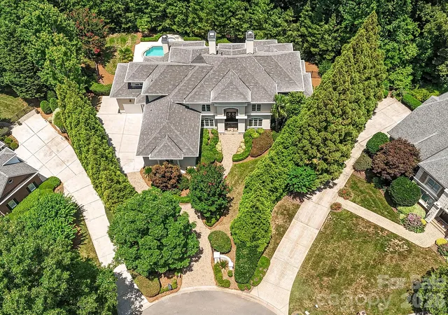 Photo 2 of Mansion for sale at 11308 Gunpowder Point Dr, Charlotte, NC 28277 | MLS# 4402066 | Listing updated on 2026-08-21