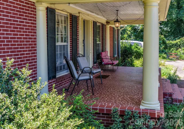 Photo 3 of Single family home for sale at 571 Piedmont Rd, Rutherfordton, NC 28139 | MLS# 4402095 | Listing updated on 2026-09-15