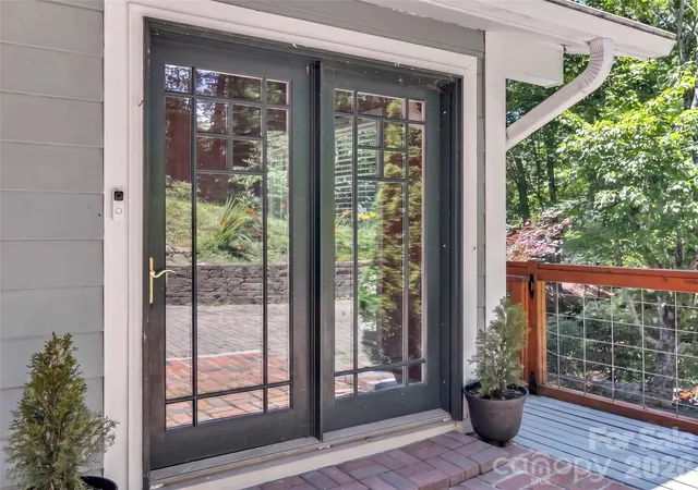 4th image of 28 Wake St, Waynesville, NC 28786 | MLS# 4402099