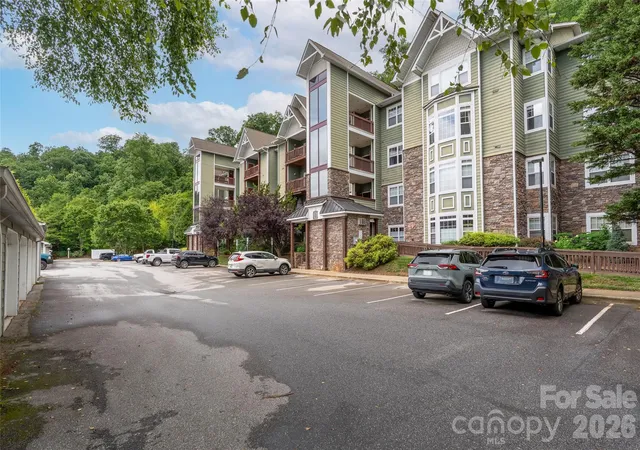 image of 2000 Olde Eastwood Village Blvd #C-206, Asheville, NC 28803 | MLS# 4402101