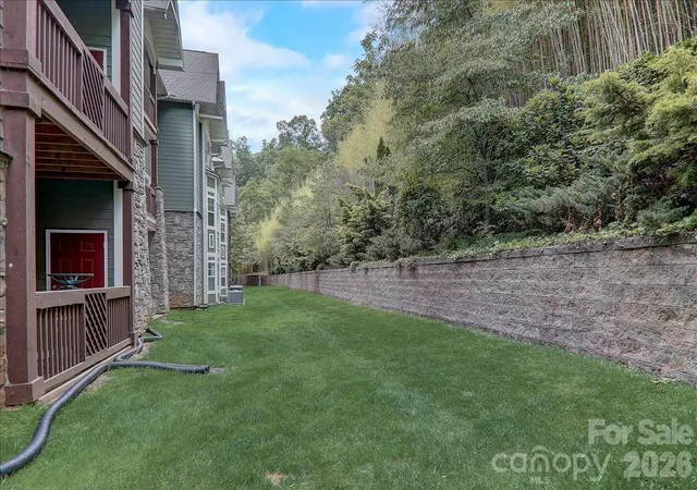 image of 2000 Olde Eastwood Vlg Blvd, Asheville, NC 28803