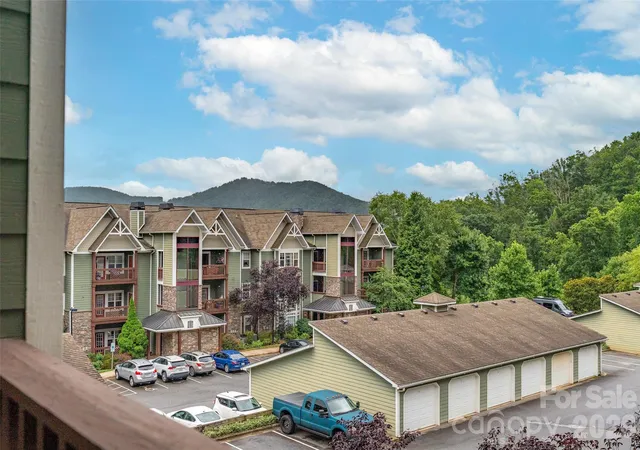 image of 2000 Olde Eastwood Village Blvd #C-206, Asheville, NC 28803 | MLS# 4402101