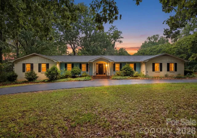 Photo 1 of Single family home for sale at 108 Augusta Dr, Statesville, NC 28625 | MLS# 4402103 | Listing updated on 2026-07-13