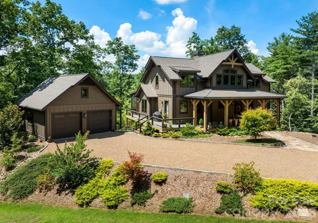 Photo 1 of Single family home for sale at 174 Dancing Wind Ln, Marshall, NC 28753 | MLS# 4402118 | Listing updated on 2026-08-22