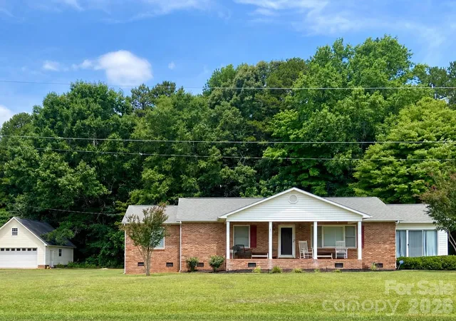 Photo 1 of Single family home for sale at 2889 Shiloh Unity Rd, Lancaster, SC 29720 | MLS# 4402120 | Listing updated on 2026-10-12