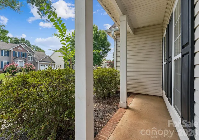 image of 10906 Chamberlain Hall Ct, Charlotte, NC 28277 | MLS# 4402127