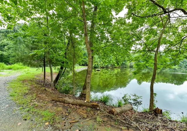 4th image of 5838 Lake Providence Ln, Charlotte, NC 28277 | MLS# 4402145