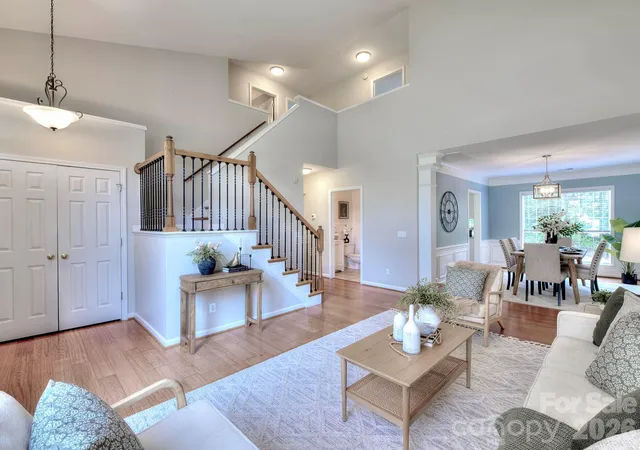 Photo 4 of Sale Pending at 11206 Longhedge Ln, Charlotte, NC 28273 | MLS# 4402153 | Listing updated on 2026-08-14