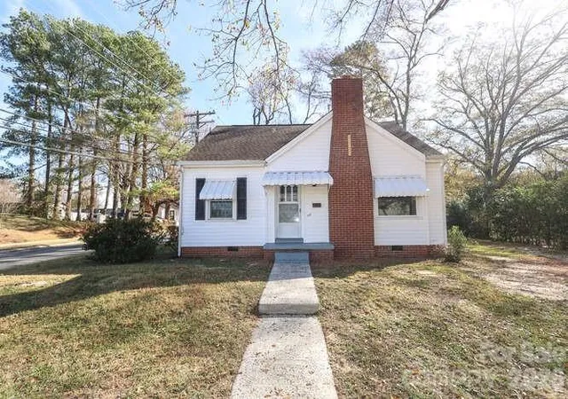 Photo 1 of Single family home for sale at 120 N Belvedere Ave, Gastonia, NC 28054 | MLS# 4402156 | Listing updated on 2026-07-15