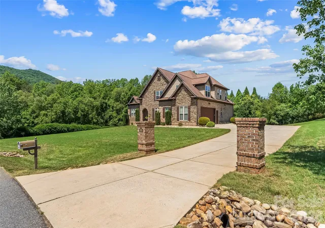 1st image of 5895 Bakers Pt, Hickory, NC 28602 | MLS# 4402163