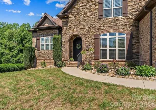 2nd image of 5895 Bakers Pt, Hickory, NC 28602 | MLS# 4402163
