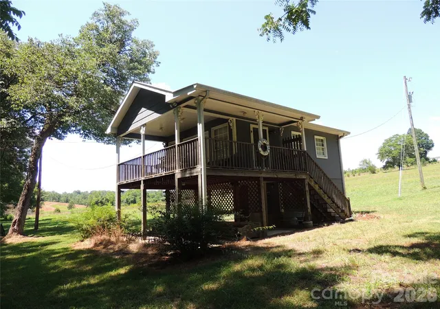 Photo 3 of Single family home for sale at 632 Rock Cor Rd, Forest City, NC 28043 | MLS# 4402184 | Listing updated on 2026-07-11
