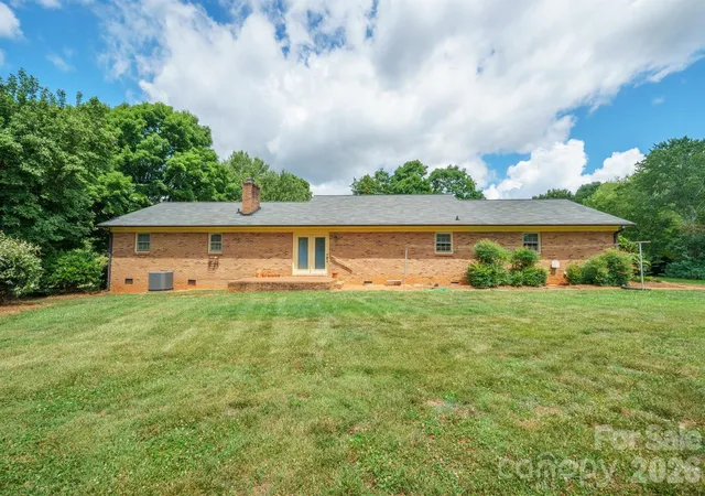 39th image of 1602 Arden Dr, Lincolnton, NC 28092 | MLS# 4402185