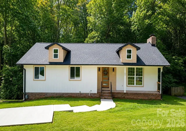 2nd image of 32 Bowen Dr, Belmont, NC 28012 | MLS# 4402198