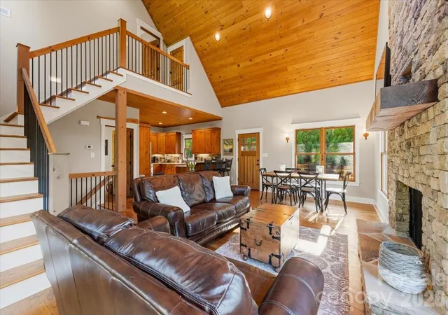 4th image of 5021 Little Acres Rd, Nebo, NC 28761 | MLS# 4402201