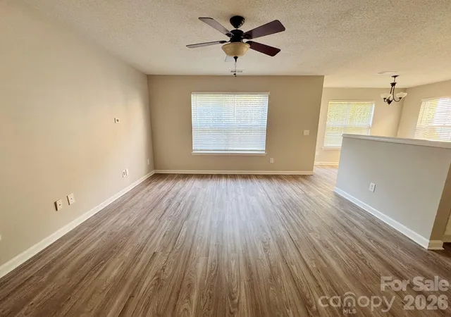 Photo 3 of Single family home for sale at 2638 Rozzelles Landing Dr, Charlotte, NC 28214 | MLS# 4402218 | Listing updated on 2026-09-13