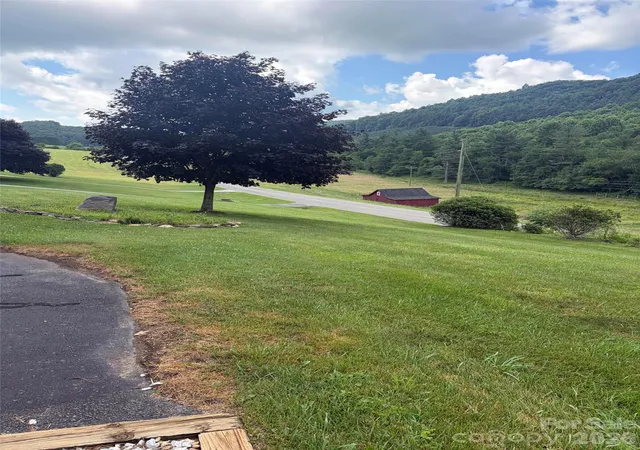 Homes for sale in West Jefferson, NC | 2997 Phillips Gap Rd, West Jefferson, NC 28694 | MLS# 4402230