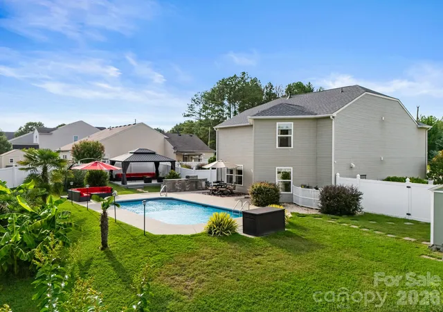 Homes for sale in Clover, SC | 191 Old Carriage Rd, Clover, SC 29710 | MLS# 4402254