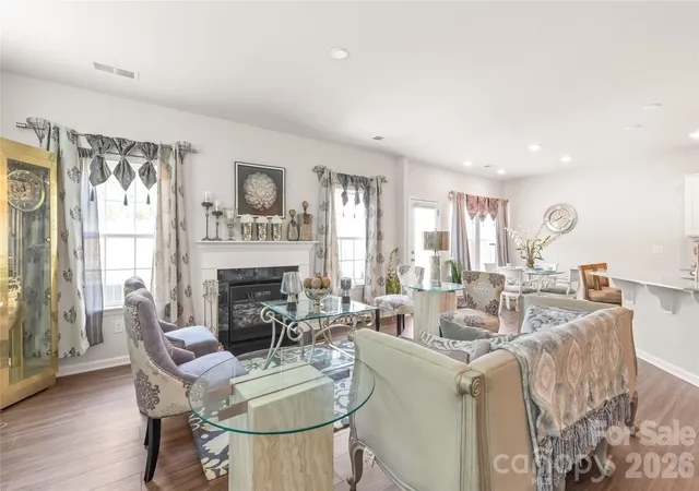 Photo 3 of Single family home for sale at 15308 Lake Ridge Rd, Charlotte, NC 28278 | MLS# 4402264 | Listing updated on 2026-09-27