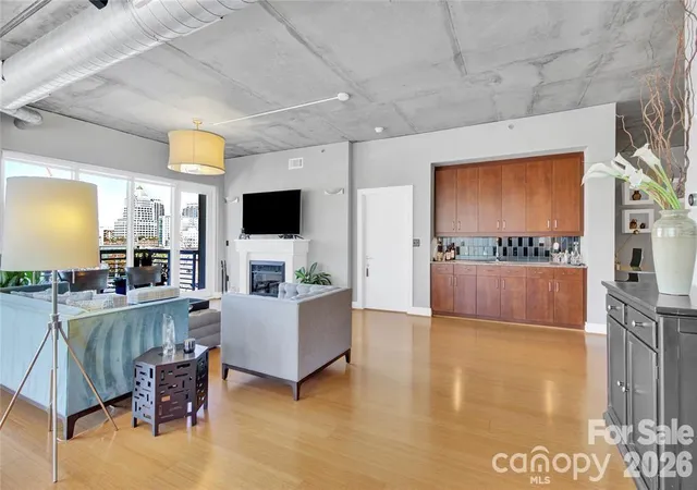 4th image of 505 E 6Th St #701, Charlotte, NC 28202 | MLS# 4402269