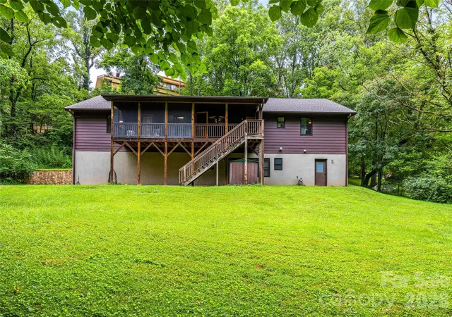 1st image of 464 Governors View Rd, Asheville, NC 28805 | MLS# 4402270